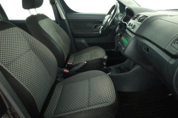 Skoda Roomster Mikrovan Facelifting 1.4 16V 85KM 2011 Skoda Roomster 1.4 16V, Salon Polska, Klima, zdjęcie 6