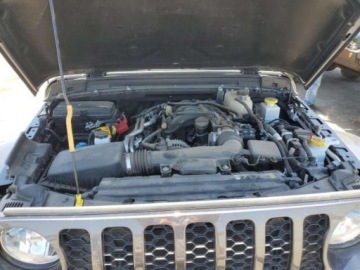 Jeep Gladiator 2022 Jeep Gladiator 2022 Jeep Gladiator Sport 3.6 Benzyna 285KM, zdjęcie 10