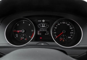Volkswagen Passat B8 Limousine Facelifting 2.0 TDI SCR 150KM 2020 Volkswagen Passat 2.0 TDI 150KM Essence Fotele Podgrzewane Klimatyzacja 3-, zdjęcie 19