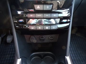 Peugeot 2008 I SUV 1.6 VTi 120KM 2013 PEUGEOT 2008 1.6 BENZ 120 KM ZAREJESTROWANY AUTO Z NIEMIEC, zdjęcie 22