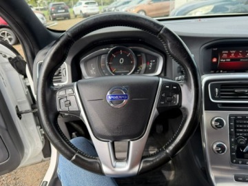 Volvo V60 I 2017 Volvo V60 automat, navi, kamera, AWD, gwarancja!, zdjęcie 17