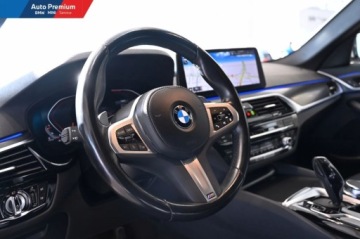 BMW Seria 5 G30-G31 Limuzyna Facelifting 2.0 520d 190KM 2023 BMW Seria 5 520d xDriveFV23Fotel SportowyRozbudowany Pakiet lusterek, zdjęcie 5