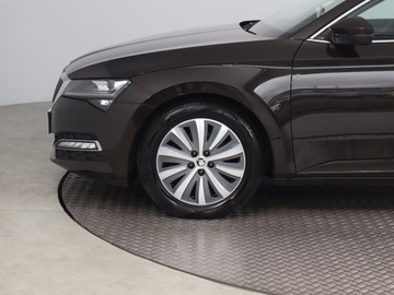 Skoda Superb III Kombi Facelifting 2.0 TSI 190KM 2021 Skoda Superb 2.0 TSI, Salon Polska, 1. Właściciel, zdjęcie 14