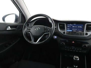 Hyundai Tucson III SUV 2.0 CRDI 136KM 2015 Hyundai Tucson Xpossible 4x4 navi kamera grzane, zdjęcie 15