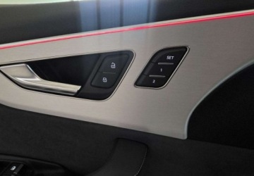 Audi Q8 SUV 3.0 45 TDI 231KM 2024 Audi Q8 Salon Polska Sline zawieszenie pneumatyczne , radary,marix 3.0, zdjęcie 31