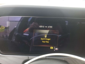 Mercedes Klasa E W214 2023 Mercedes-Benz Klasa E 350 4Matic 2023 2.0l 2.0 Benzyna 255KM, zdjęcie 9