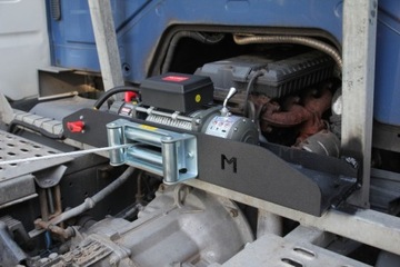 Универсальная монтажная пластина для лебедки длиной 100 см.