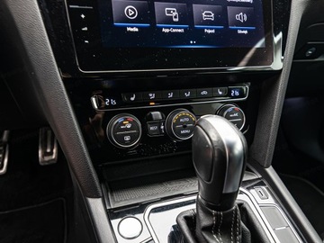 Volkswagen Arteon Fastback 2.0 TDI 150KM 2020 VOLKSWAGEN Arteon 2.0 TDI R-Line DSG Sedan 150KM 2020, zdjęcie 16