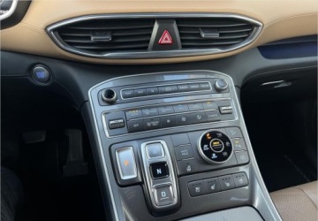 Hyundai Santa Fe IV SUV HEV 1.6 T-GDI HEV 230KM 2020 Hyundai Santa Fe 1.6 T-GDI HEV Platinum 4WD aut Gwarancja 1.6 Hybryda 230KM, zdjęcie 18