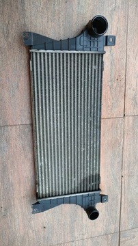 JEEP GRAND CHEROKEE WK COMMANDER XK 3.0 CRD ИНТЕРКУЛЕР