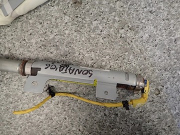 HYUNDAI SONATA V 05-09 ZÁVĚS LEVÝ ULOŽENÍ VZDUCHOVÁ EVROPA