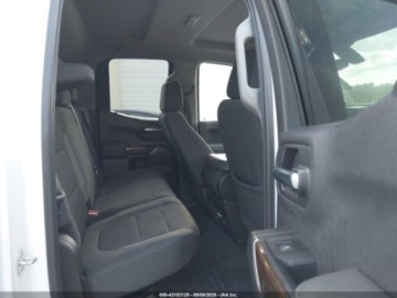  GMC Sierra 2022 GMC Sierra 1500 Limited 2WD Double Cab 147 5.3 Benzyna, zdjęcie 11