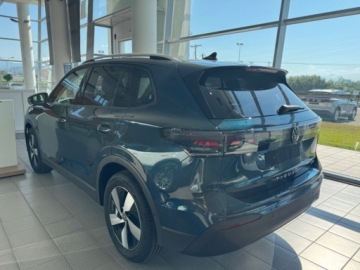 Volkswagen Tiguan III 2025 VOLKSWAGEN Tiguan Life 2.0 TDI DSG Suv 150KM 2025, zdjęcie 2