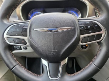 Chrysler Pacifica II 2018 chrysler pacifica Instalacja gazowa LPG, Mały przebieg, 7 osób, Touring+, zdjęcie 30
