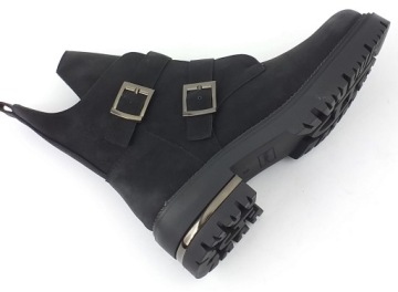 SERGIO LEONE МОЛОДЕЖНЫЕ ИЗОЛИРОВАННЫЕ ТРАПЕРЫ 40