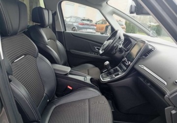 Renault Scenic IV 1.2 Energy TCe 130KM 2017 Renault Scenic Zarejestrowany - ubezpieczony - wersja Bose 1.2 Benzyna, zdjęcie 12