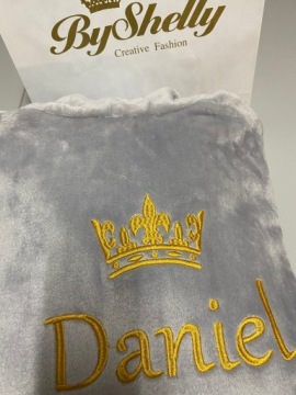 Флисовый халат с вышивкой мужской