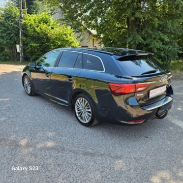 Toyota Avensis III Wagon Facelifting 2015 2.0 D-4D 143KM 2016 Toyota Avensis Kamera CofaniaNawigacjaAluminiowe FelgiSkorzana TapicerkaGw, zdjęcie 13