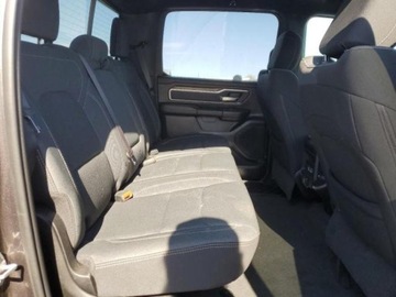  RAM 1500 2021r., 4X4, od ubezpieczalni 5.7 Benzyna 392KM, zdjęcie 8