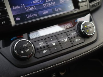Toyota RAV4 IV MPV Facelifting 2.5 Hybrid 197KM 2017 Toyota RAV 4 2.5 Hybrid, Salon Polska, zdjęcie 15
