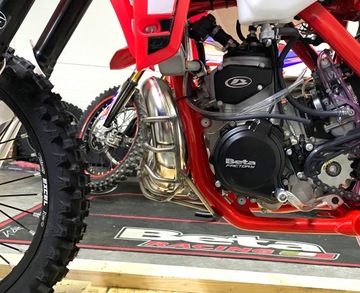 КРЫШКА ДИФФУЗОРА BETA RR 2T 300 2024-2018 морда