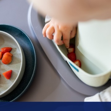 Силиконовый нагрудник LOVI Granola с карманом.