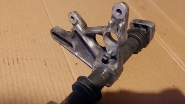 Задний мост Ось Aprilia RSV 1000, 98-02 Mille