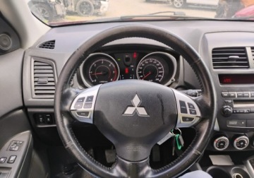 Mitsubishi ASX I SUV 1.8 DID MIVEC 150KM 2011 Mitsubishi ASX 2011r, 1.8 DIESEL, 4x4. Lekko przetarty prawy bok. Jezdzi., zdjęcie 10