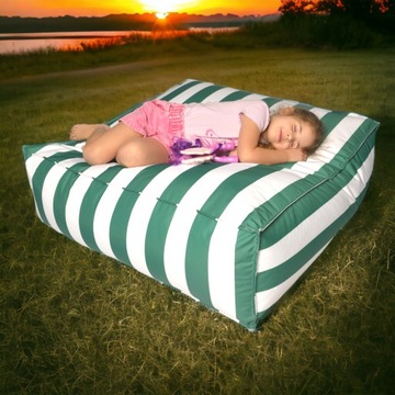 СТОЛ, СТУЛ, СИДЕНЬЕ ИЗ ВОДОНЕПРОНИЦАЕМОГО ОГРОМНОГО ХОЛСТА