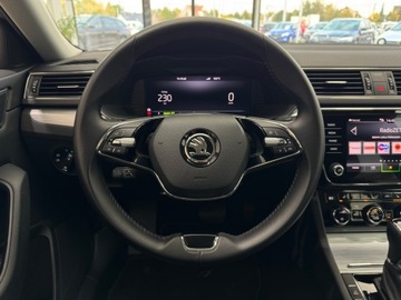 Skoda Superb III Kombi Plug-In Hybrid 1.4 TSI Plug-In-Hybrid 218KM 2022 Skoda Superb Ambition Plug In / 1 właściciel / Sal, zdjęcie 13