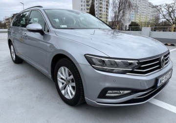 Volkswagen Passat B8 Variant Facelifting 1.5 TSI EVO 150KM 2022 Volkswagen Passat Variant salon PL FV Vat 23 rok gwarancji automat DSG, zdjęcie 9