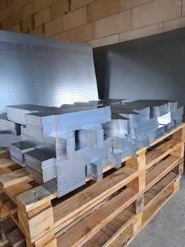 Лазерная резка, резка листового металла с ЧПУ, волокно Познань, например 1 мм = 1,0/1 м.