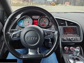 Audi R8 I Coupe 4.2 V8 FSI 420KM 2008 Audi R8 Coupe Quattro R-Tronic 4.2 benz 420KM 2008r Niski przebieg!, zdjęcie 11