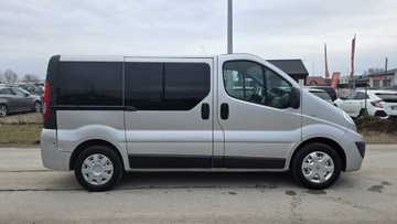 Renault Trafic II Furgon 2.0 dCi 115KM 2013 Renault Trafic AUTOMAT navi klima, zdjęcie 4