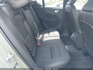 Volvo XC40 2024 Volvo XC 40 2024r, B5, Plus Dark, 2.0L, 4x4 2.0 Benzyna 247KM, zdjęcie 12