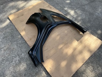 BLATNÍK PRAVÝ ZADNÍ TAIGO