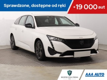 Peugeot 308 III SW 1.5 BlueHDi 130KM 2022 Peugeot 308 1.5 BlueHDi, Salon Polska
