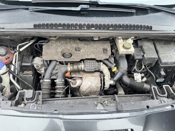 Peugeot 5008 I Minivan 1.6 HDi FAP 115KM 2013 Peugeot 5008 Style 1.6hdi 115KM 7-osob Sprawdz 1.6 Diesel 115KM, zdjęcie 30