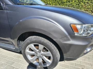Mitsubishi Outlander II 2.4 MIVEC 170KM 2011 AUTOMAT 4x4 7 OSÓB, zdjęcie 3