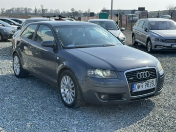 Audi A3 8P Hatchback 3d 3.2 VR6 250KM 2005 Audi A3 3-drzwiowe A3 3.2 VR6 DSG Quattro, zdjęcie 2