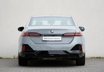 BMW Seria 5 G90-91 2023 BMW Seria 5 520i 190km M Pakiet Brooklyn Salon PL VAT23 Dostepny od reki, zdjęcie 4