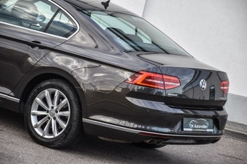 Volkswagen Passat B8 Limousine 1.8 TSI BlueMotion Technology 180KM 2016 Volkswagen Passat 1.8TSI 180KM HIGHLINE LED Navi Kamera Gwarancja 12m-cy A, zdjęcie 10