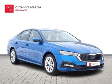 Skoda Octavia IV Liftback 1.5 TSI EVO 150KM 2021 Skoda Octavia SalonPL TSI 150KM Ambition LED Smartlink Selection RACE BLUE, zdjęcie 2