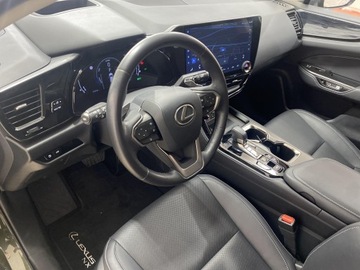 Lexus NX II SUV 350h 242KM 2022 Lexus NX 350h Prestige AWD II (2021-) Lexus NX 350, zdjęcie 9