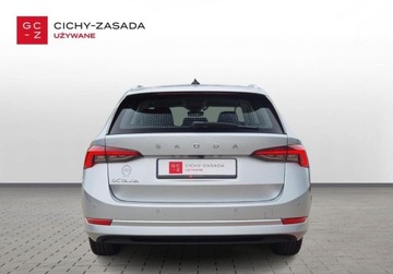 Skoda Octavia IV Kombi 2.0 TDI 150KM 2022 Skoda Octavia Style 2.0 TDI 150KM DSG Kamera Smart Link HeadUp ACC El.Fote, zdjęcie 3