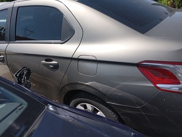 BLATNÍK LEVÝ ZADNÍ ČTVRTKA PEUGEOT 301