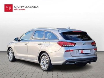 Hyundai i30 III Wagon Facelifting 1.0 T-GDI 120KM 2022 Hyundai i30 SalonPL serwis ASO 1.0T-GDI 120KM bezwypadkowy pakiety kamera, zdjęcie 2