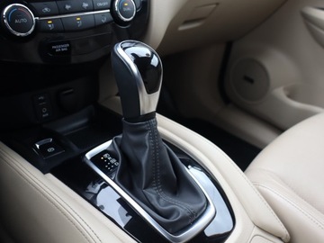 Nissan X-Trail III Terenowy Facelifting 1.7 dCi 150KM 2019 Nissan X-Trail 1.7 dCi, Salon Polska, Serwis ASO, zdjęcie 12