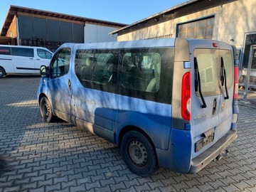 Renault Trafic II Furgon 2.0 dCi 115KM 2013 RENO TRAFIK OSOBOWY z windą, zdjęcie 9