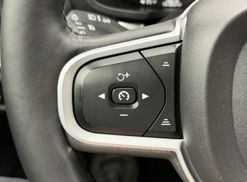 Volvo V60 II  Kombi 2.0 D4 190KM 2020 Volvo V60 AWD,4x4,Momentum Pro,Gwarancja, zdjęcie 19